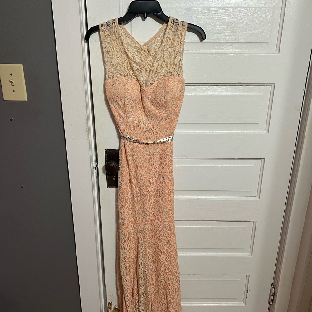 Elegant Lace Evening Gown - Peach and Cream
